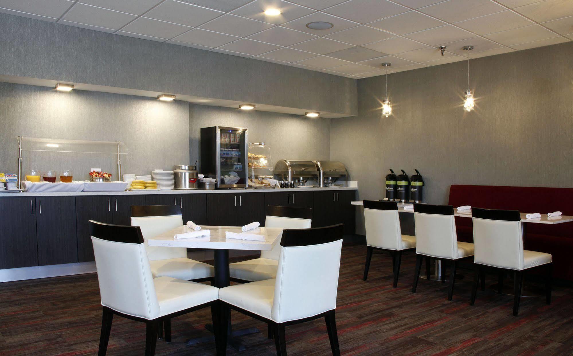 Radisson Hotel Oakland Airport Екстер'єр фото