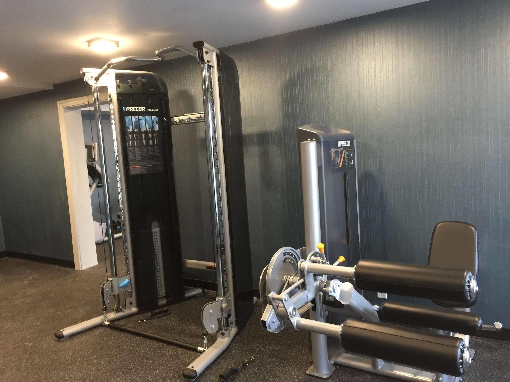 Radisson Hotel Oakland Airport Екстер'єр фото